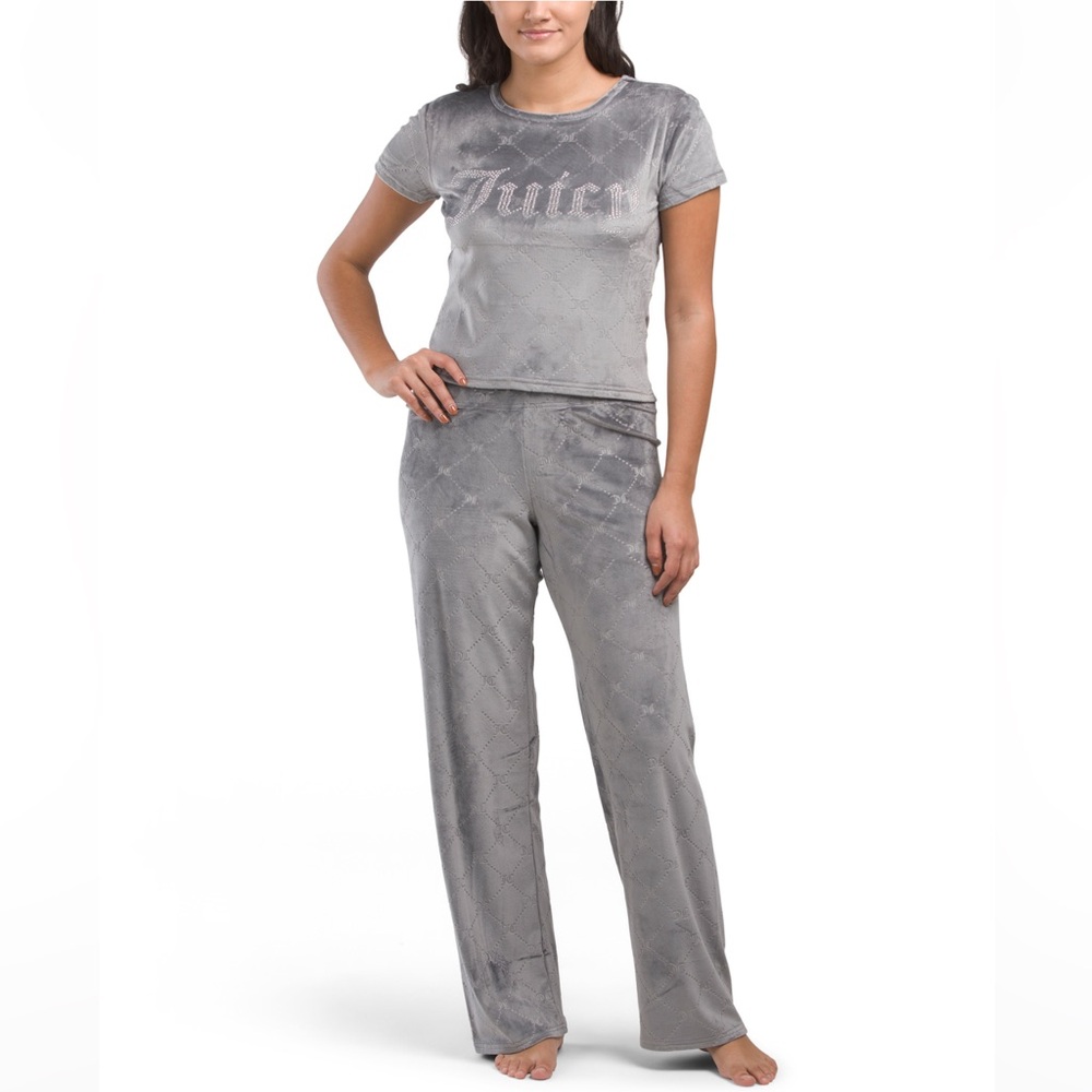 NWT JUICY COUTURE Embossed Logo Short Sleeve Velvet Fleece Lounge Set in Grey - Picture 1 of 7